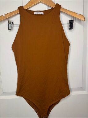 ReoRia Women's Rust Halter Bodysuit